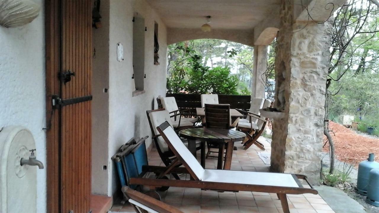Domisiladore Esparron-de-Verdon Ngoại thất bức ảnh